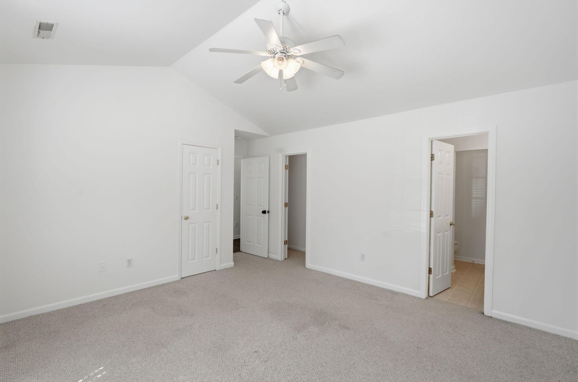 147 Darcy Avenue Photo 22