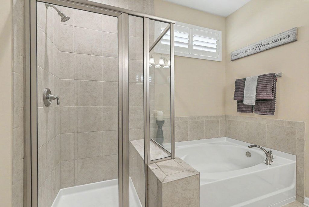 3091 Vincent Astor Drive Photo 16