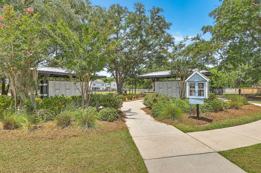 3091 Vincent Astor Drive Photo 31