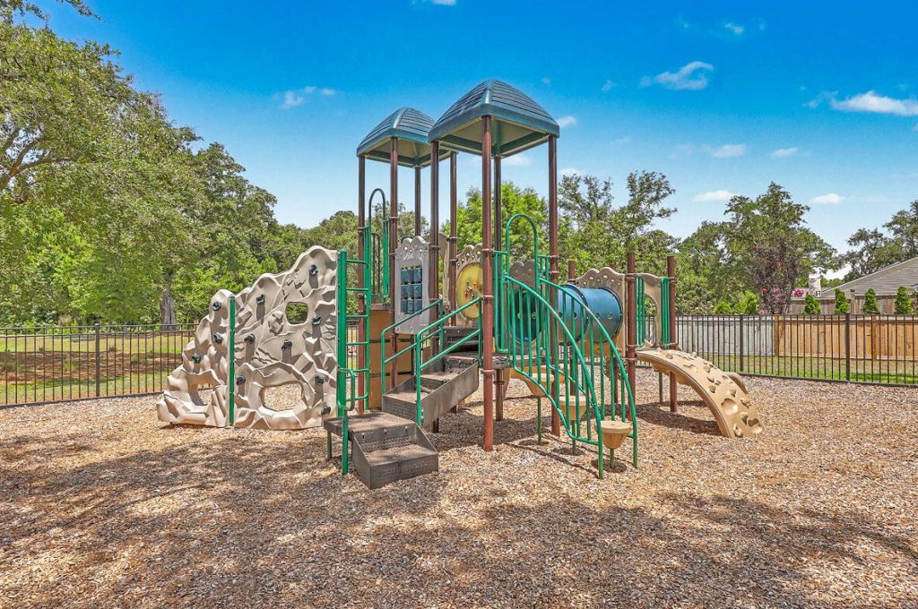 3091 Vincent Astor Drive Photo 33