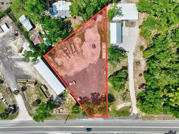 113 NE Hwy 51, Steinhatchee, FL 32359