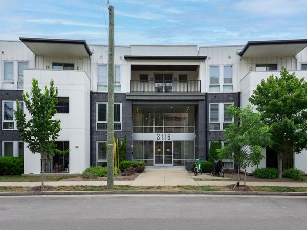 3116 W End Cir, Unit 205, Nashville, TN 37203