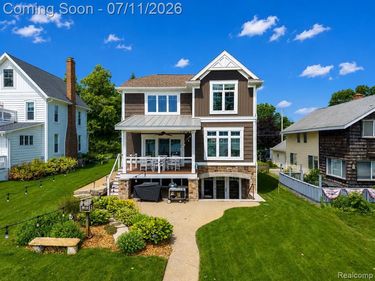 12033 Torrey Road, Fenton Twp, MI 48430