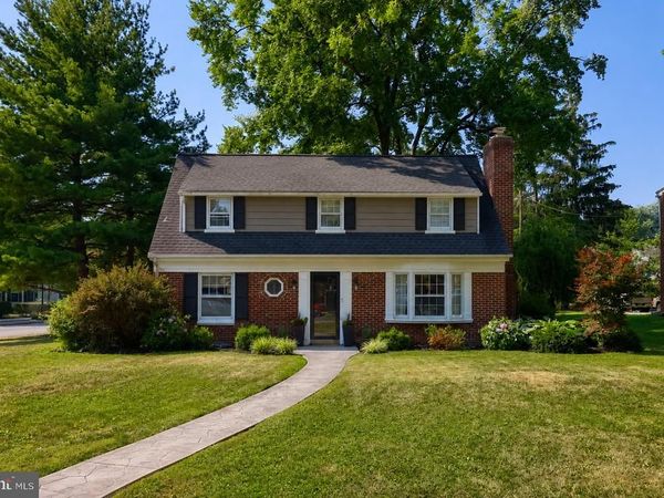 1024 SKYLINE DRIVE , LANCASTER, PA 17601