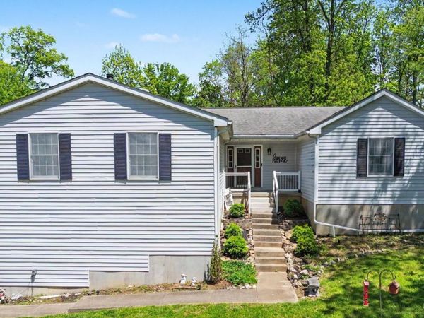 1504 Tyrolean Way, Lawrenceburg, IN 47025