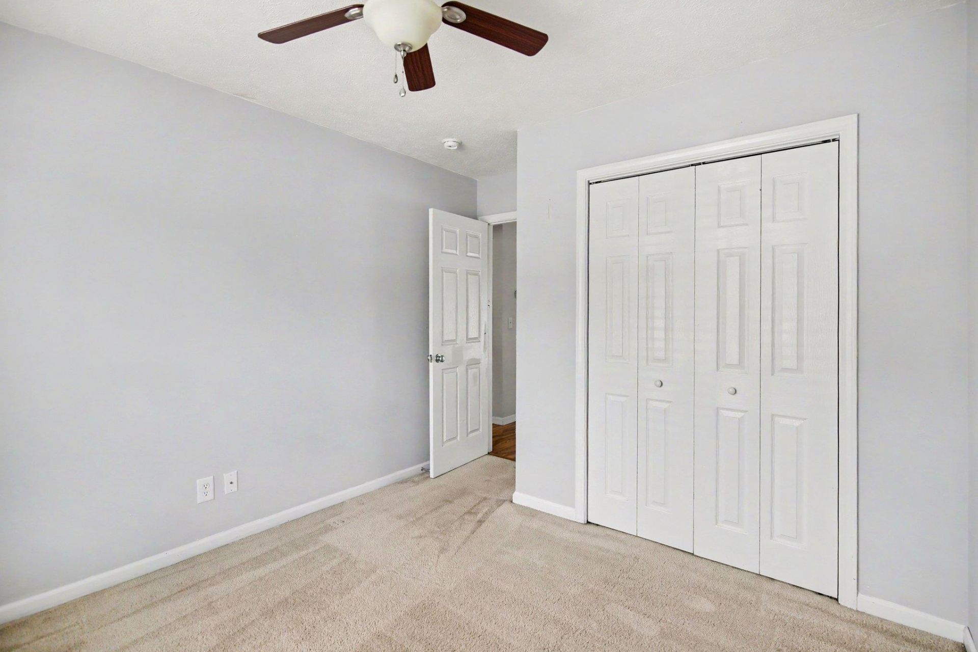665 W Perry Rd. Photo 17