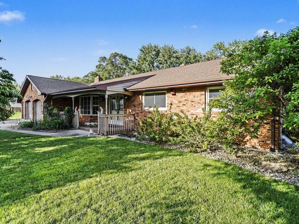 5537 Dennis Street, Stevensville, MI 49127