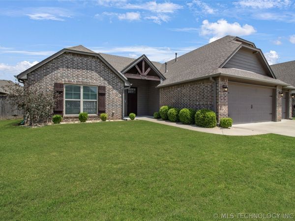 13735 N 130th Avenue E, Collinsville, OK 74021
