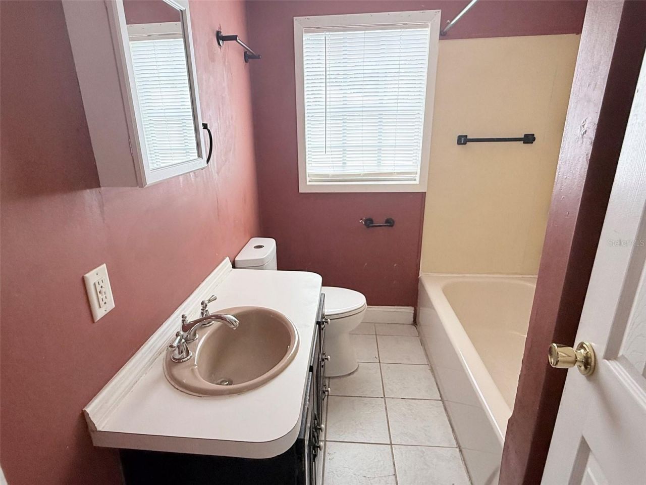 1661 27th Avenue N, Saint Petersburg, FL 33713 Photo