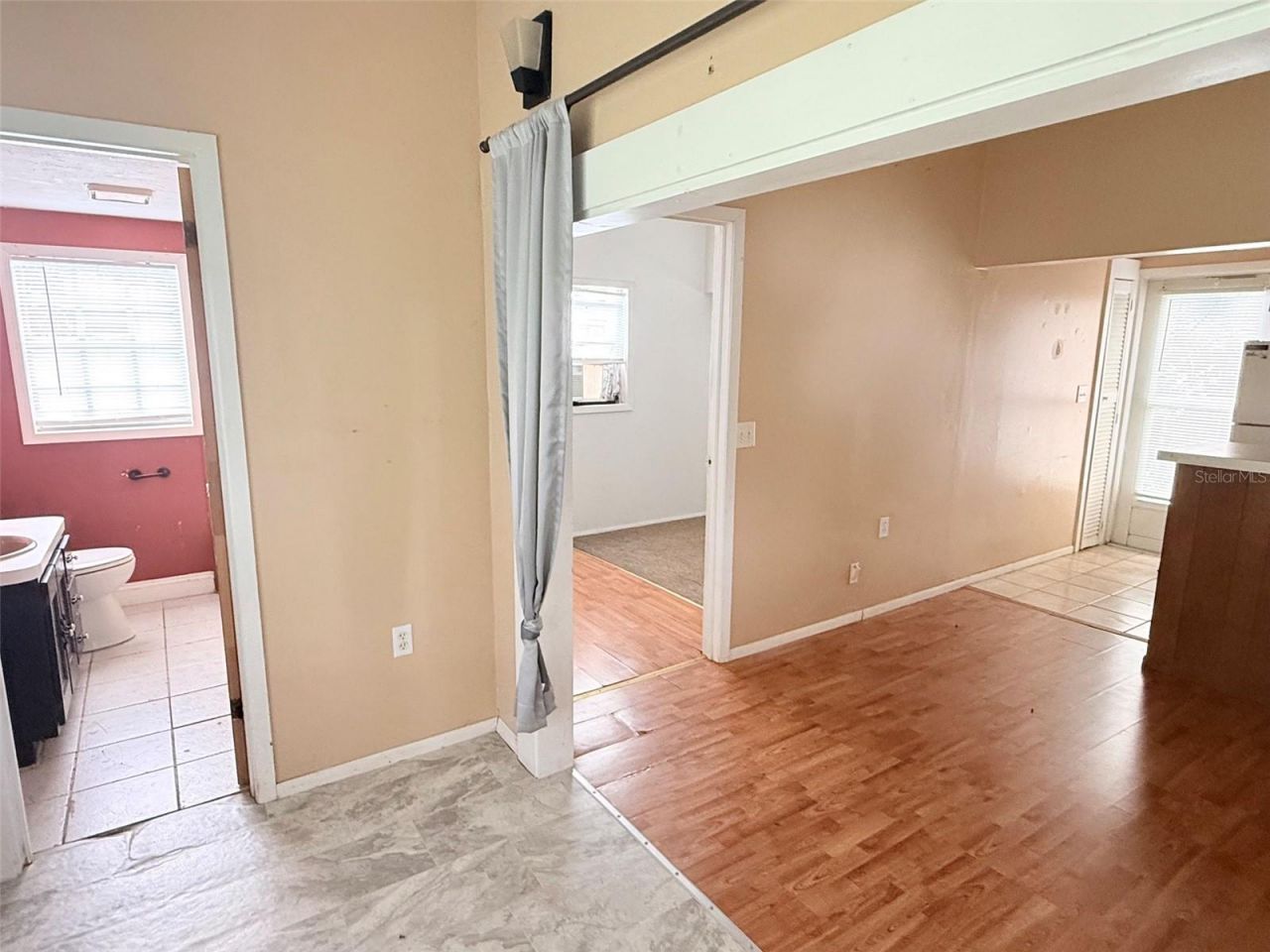 1661 27th Avenue N, Saint Petersburg, FL 33713 Photo
