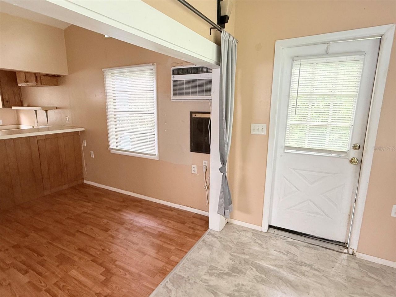 1661 27th Avenue N, Saint Petersburg, FL 33713 Photo