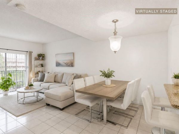 10014 Hammocks Blvd, Unit 204-4, Miami, FL 33196
