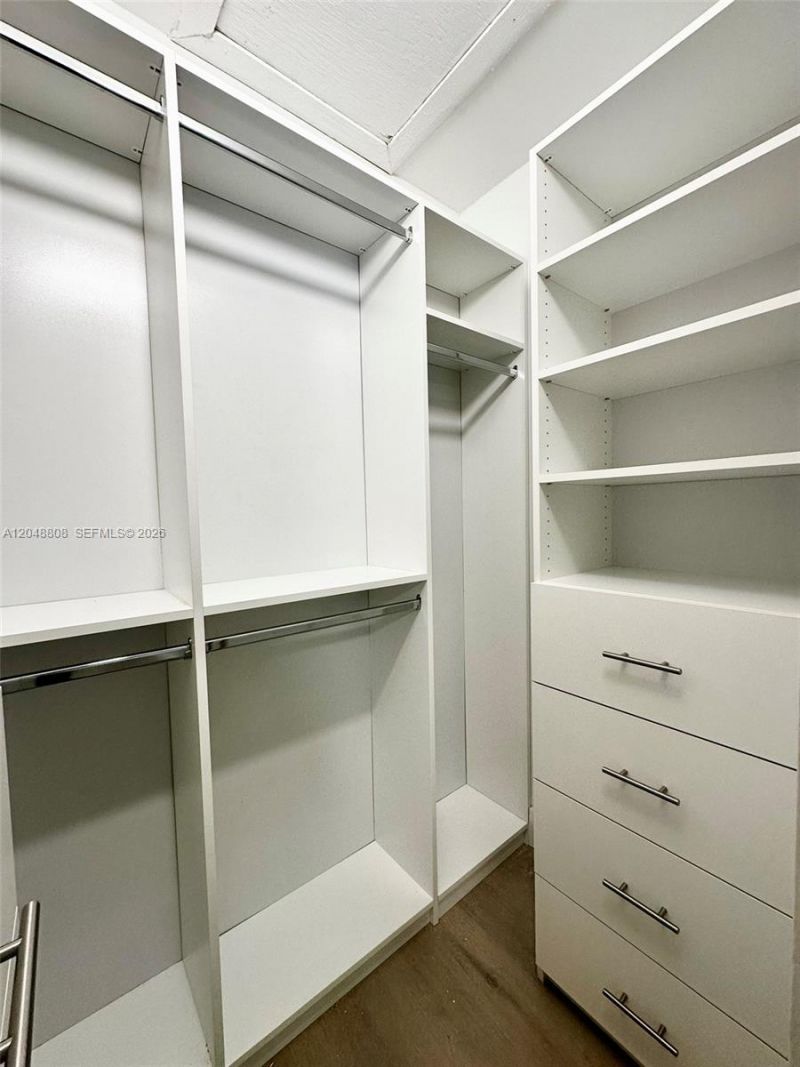 2540 W 67th Pl, Unit 202-28, Hialeah, FL 33016 Photo