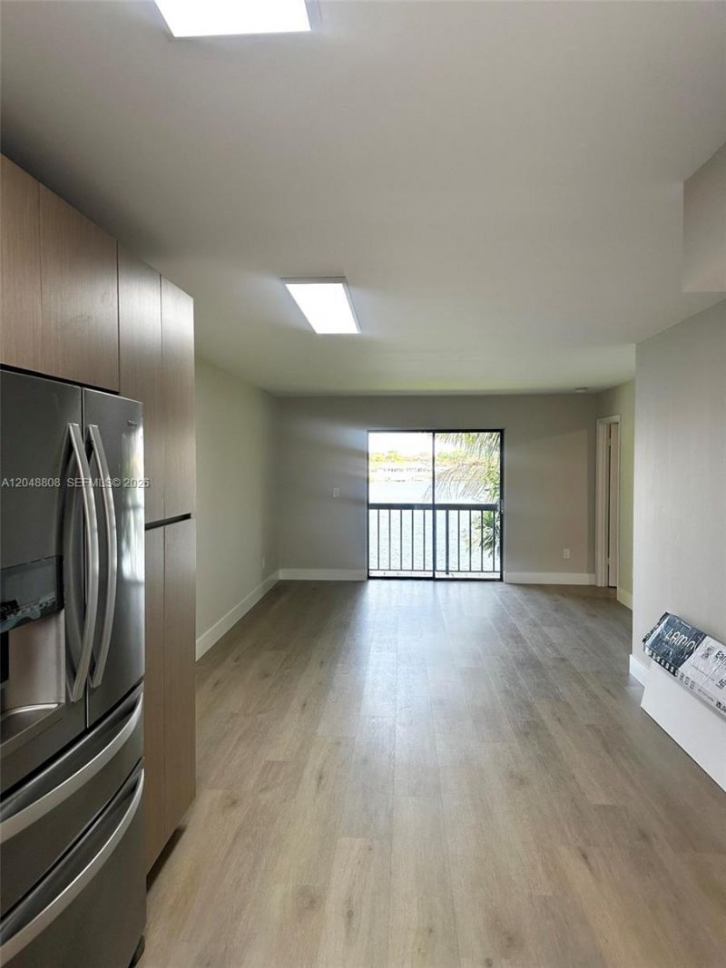 2540 W 67th Pl, Unit 202-28, Hialeah, FL 33016 Photo