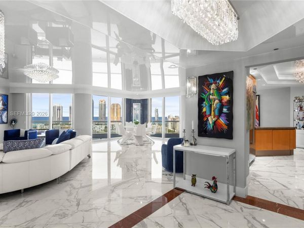 2600 Island Blvd , Unit 2603, Aventura, FL 33160
