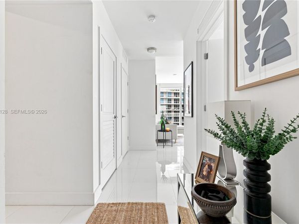 1080 Brickell Ave , Unit 2609, Miami, FL 33131