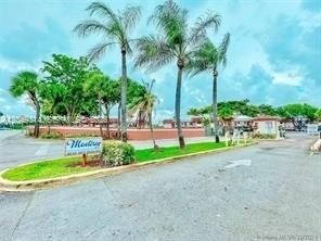 861 NE 207th Ln , Unit 104-14, Miami, FL 33179 Photo