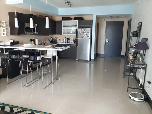 90 SW 3rd St , Unit 1914, Miami, FL 33130