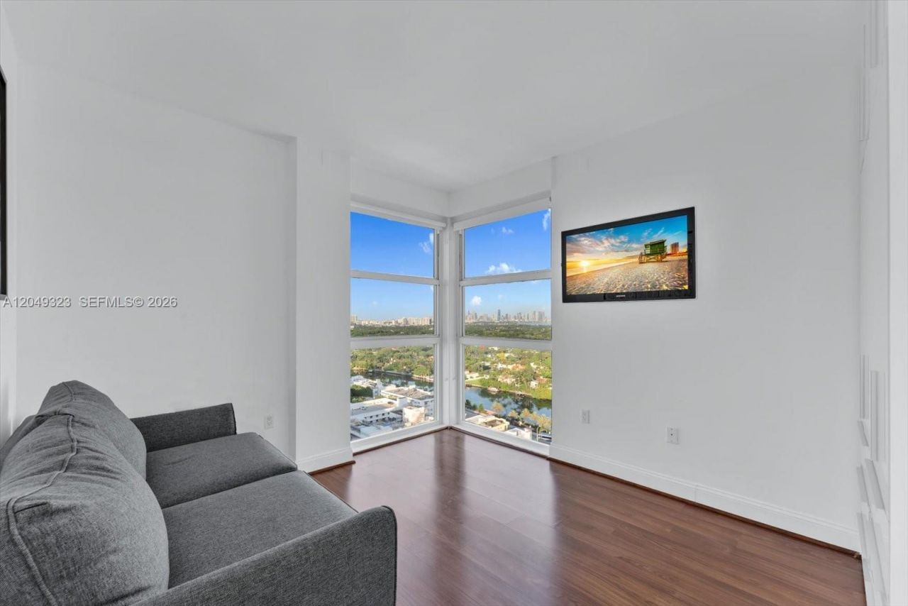 4201 Collins Ave , Unit 2301, Miami Beach, FL 33140 Photo