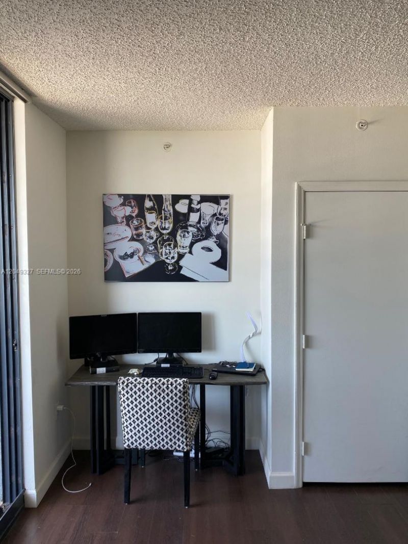 1330 West Ave, Unit 2212, Miami Beach, FL 33139 Photo