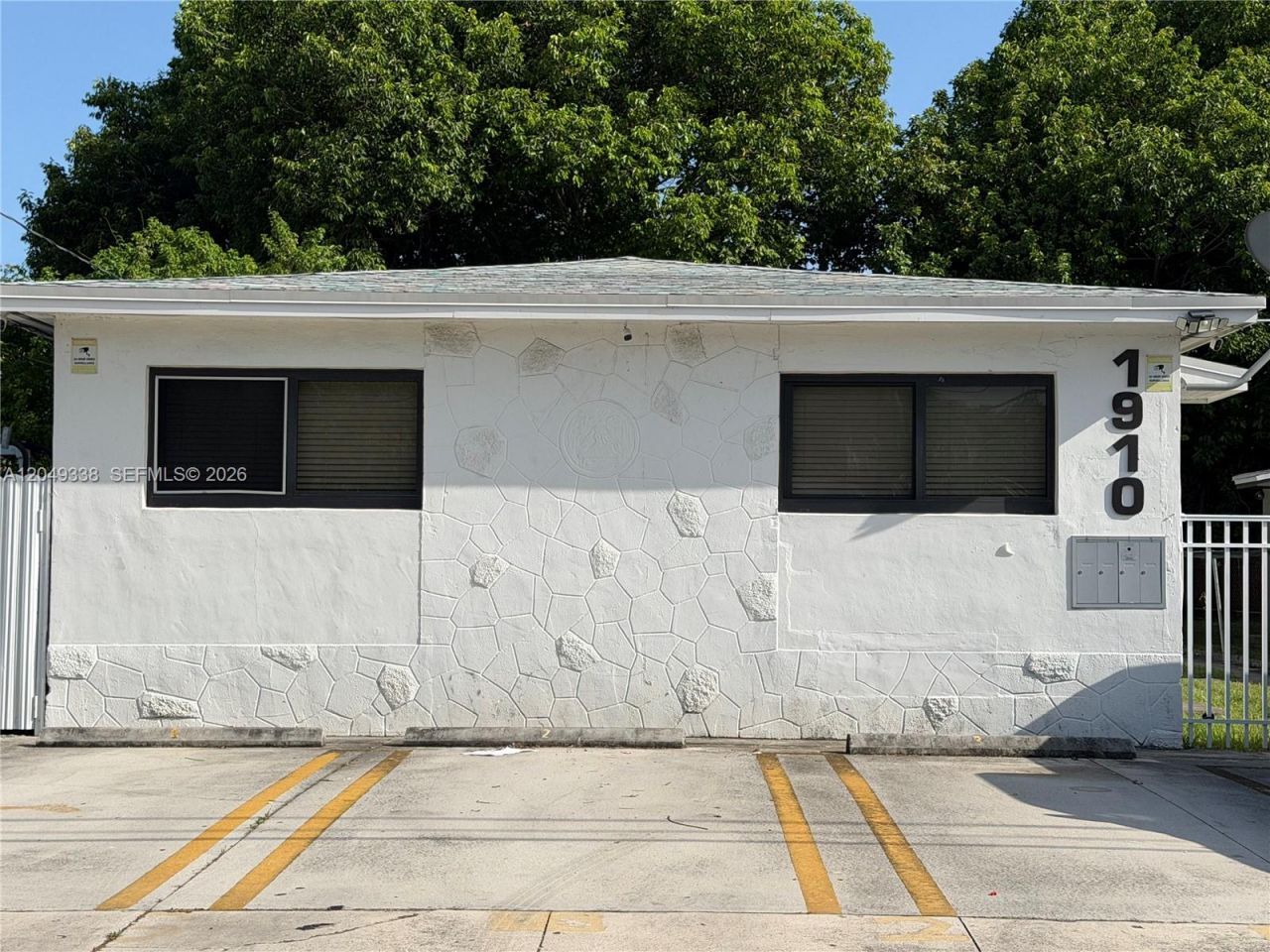 1910 NW 31st St, Unit 2, Miami, FL 33142 Photo