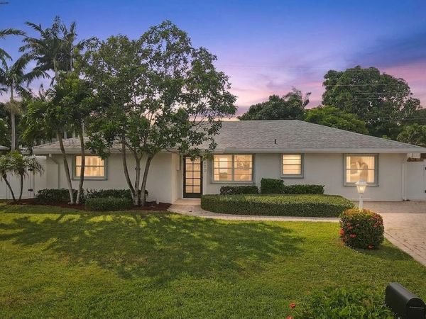 1600 Venus Avenue, Jupiter, FL 33469