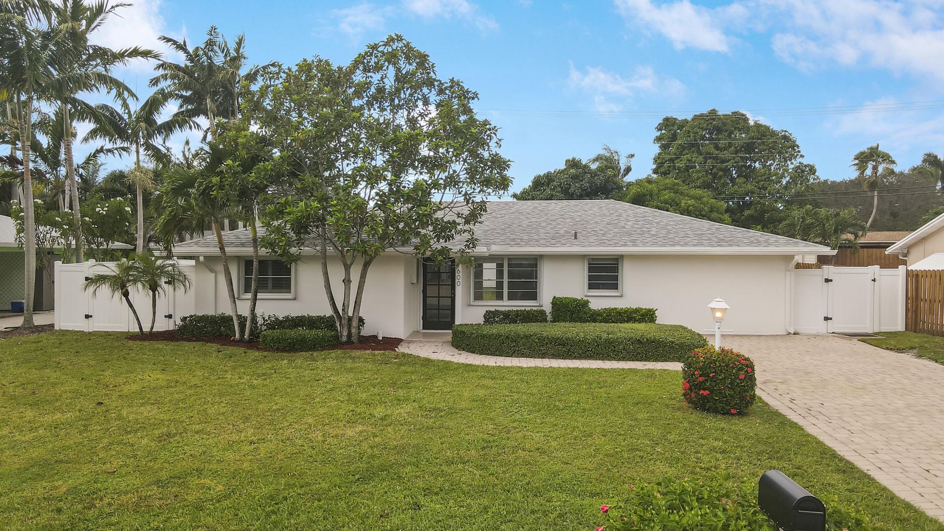 1600 Venus Avenue, Jupiter, FL 33469 Photo