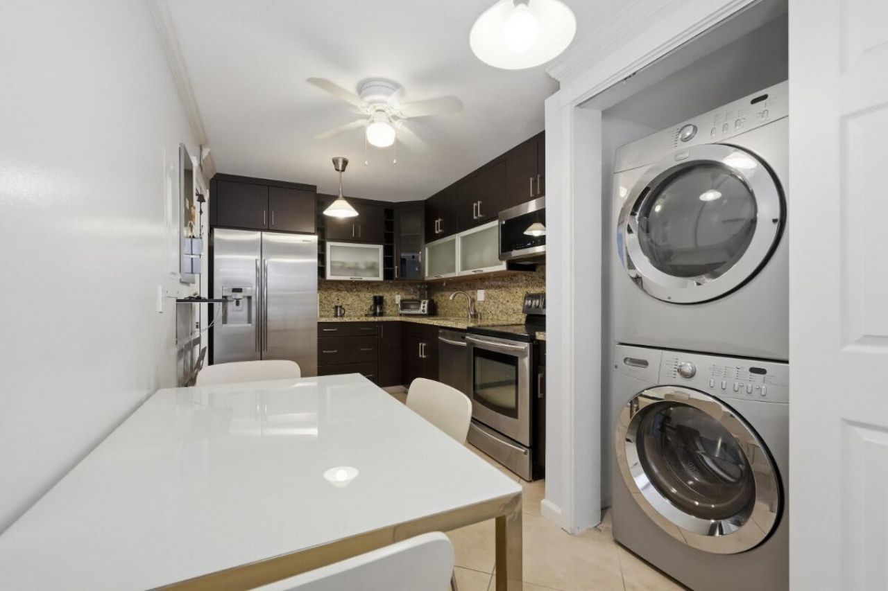 3001 S Palm Aire Drive, Unit 206, Pompano Beach, FL 33069 Photo