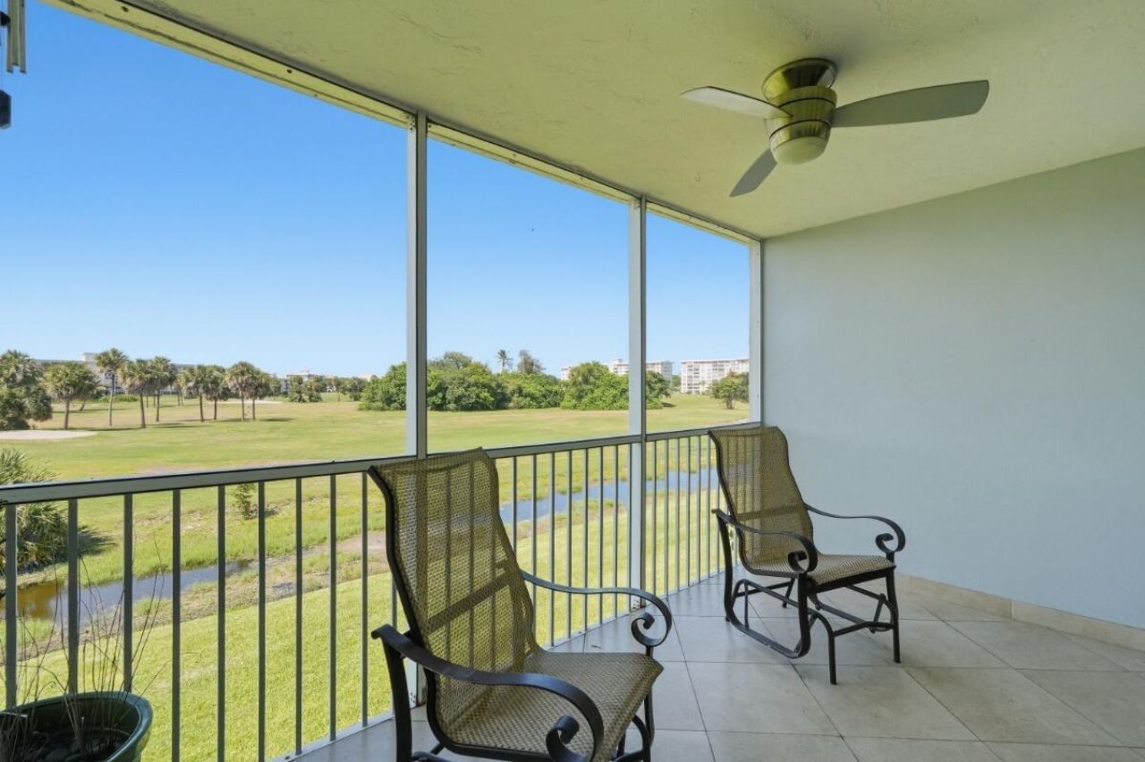 3001 S Palm Aire Drive, Unit 206, Pompano Beach, FL 33069 Photo
