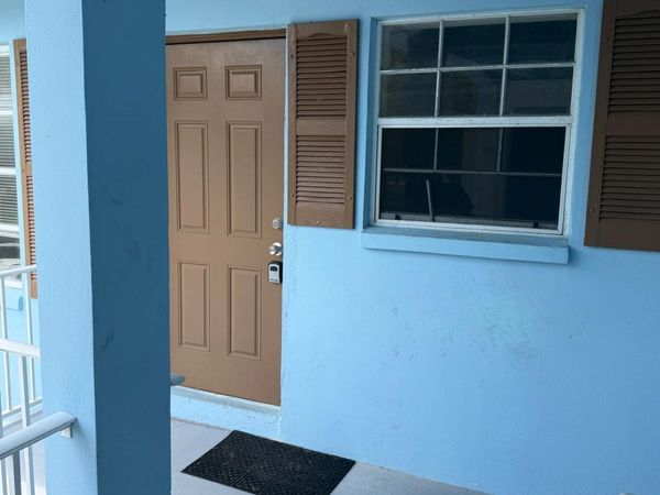 4951 Wedgewood Way, Unit 5, West Palm Beach, FL 33417