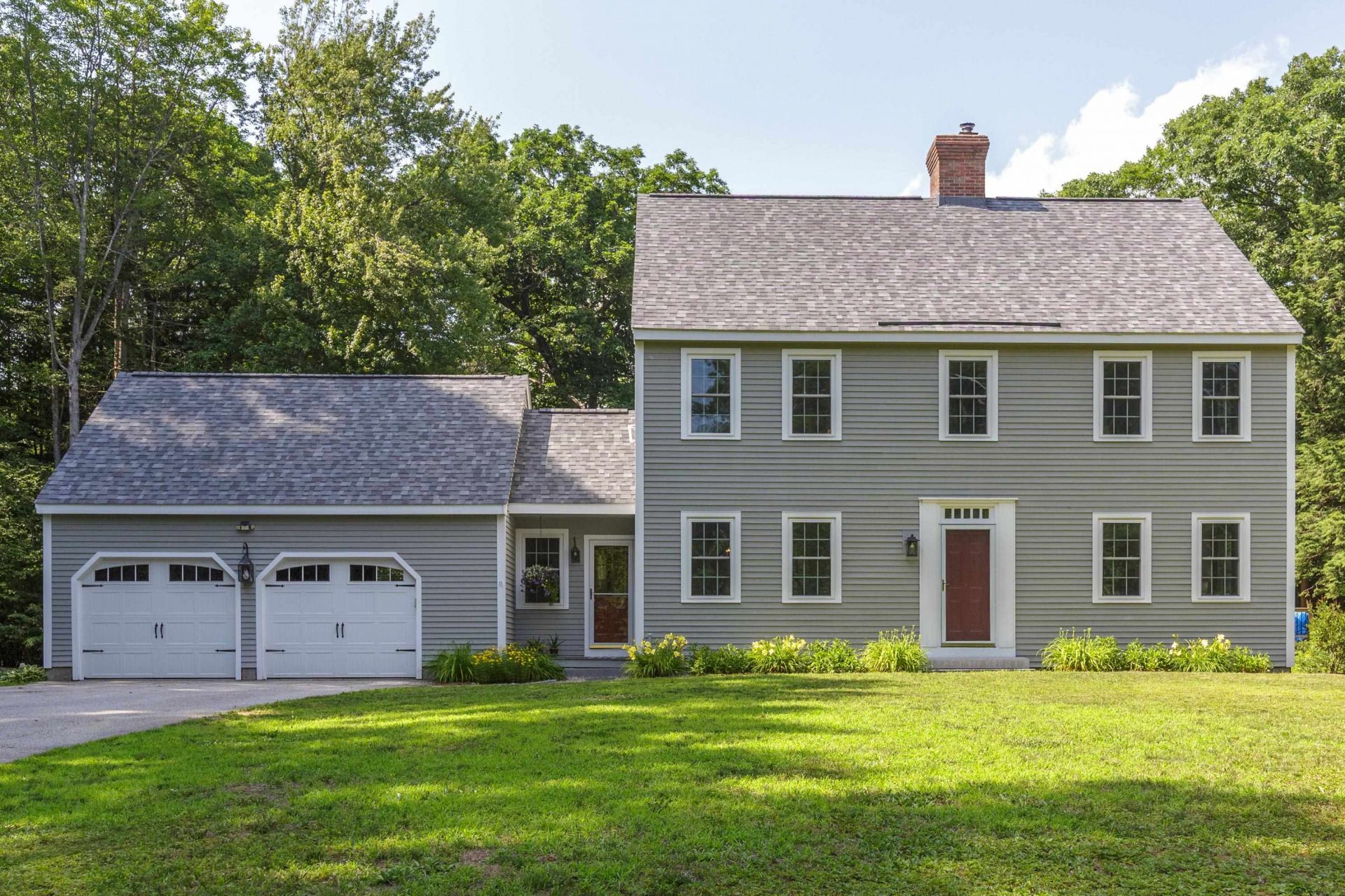 90 Deer Run Road, Henniker, NH 03242 Main Photo