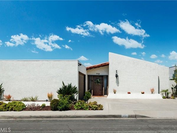 758 Barracuda Way, Laguna Beach, CA 92651