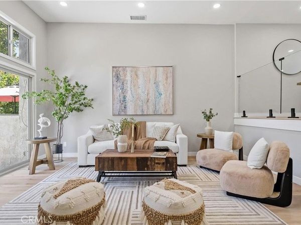 7 Sunup, Irvine, CA 92603