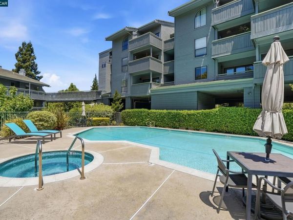 1680 San Miguel Dr, Walnut Creek, CA 94596