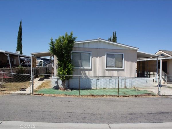 10701 Cedar Avenue, Unit 120, Bloomington, CA 92316