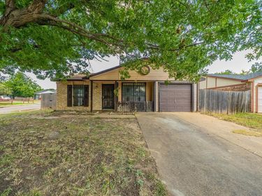 3232 Wilbarger Drive, Dallas, TX 75227