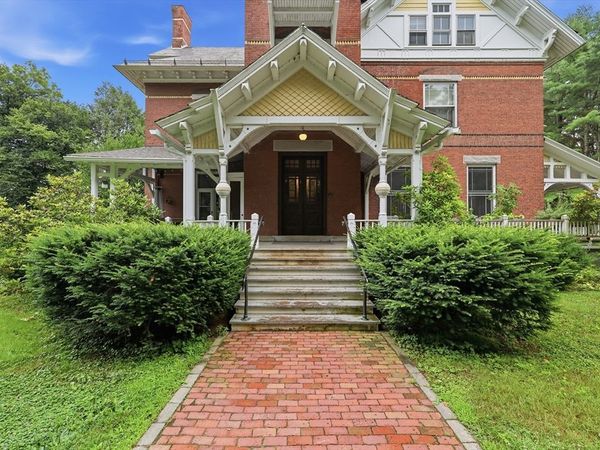 1 Florence St, Unit 2, Northampton, MA 01053