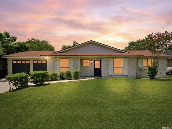 6835 TWIN LAKE DR, San Antonio, TX 78244