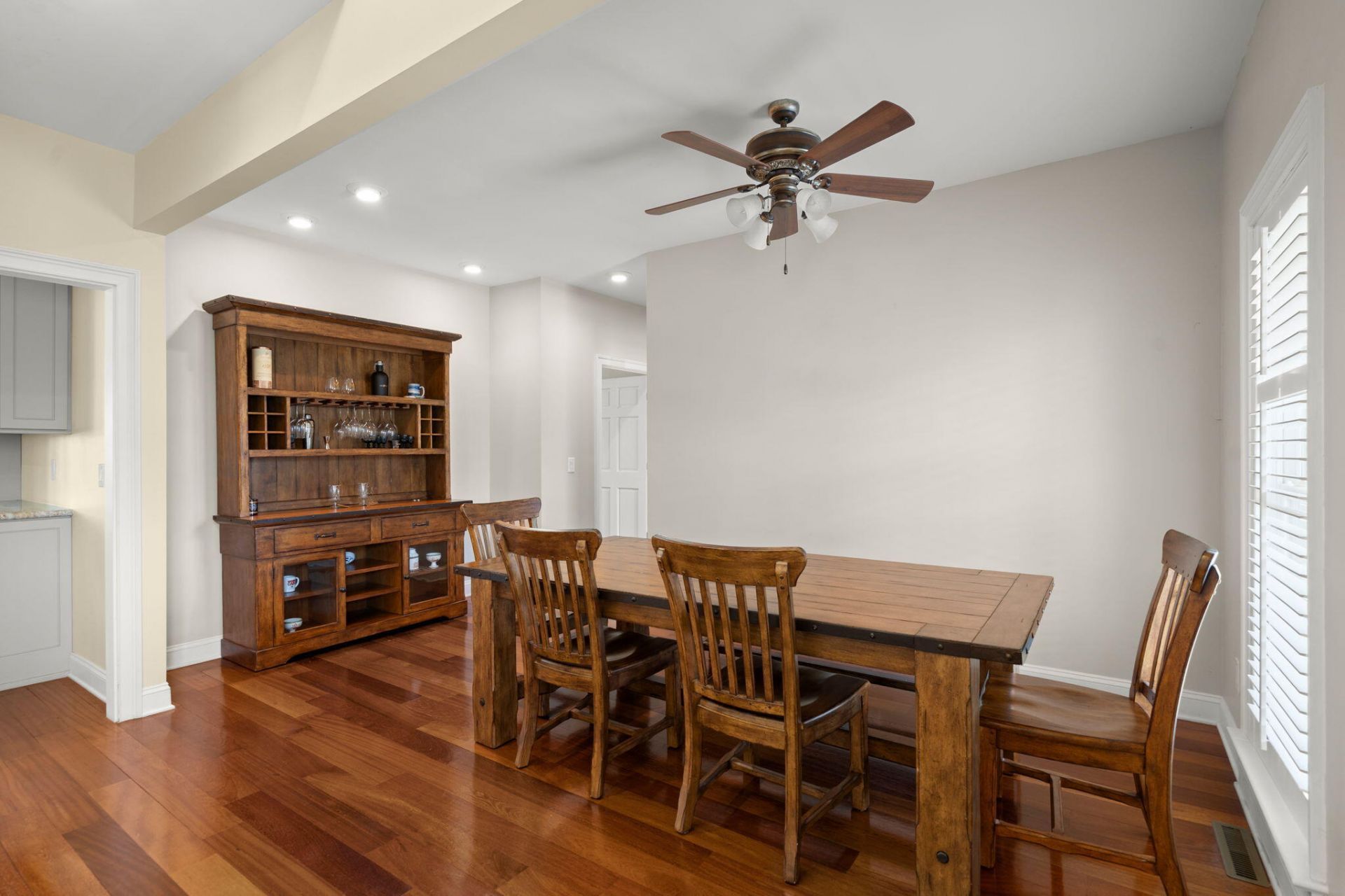 5911 Ryans Bluff Road Photo 10
