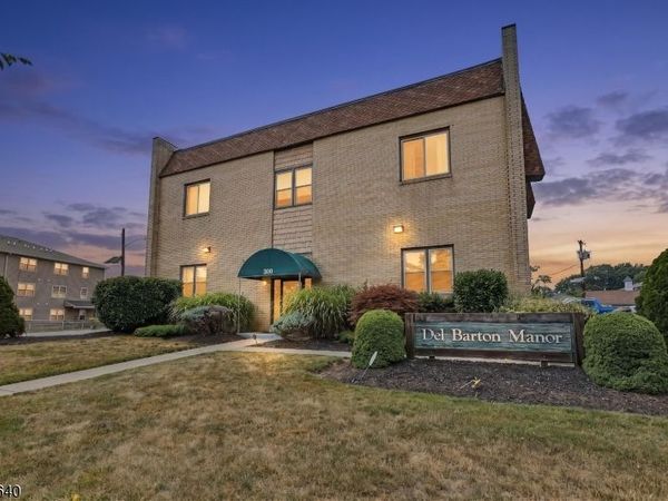 300 W Munsell Ave Cc5, Linden, NJ 07036