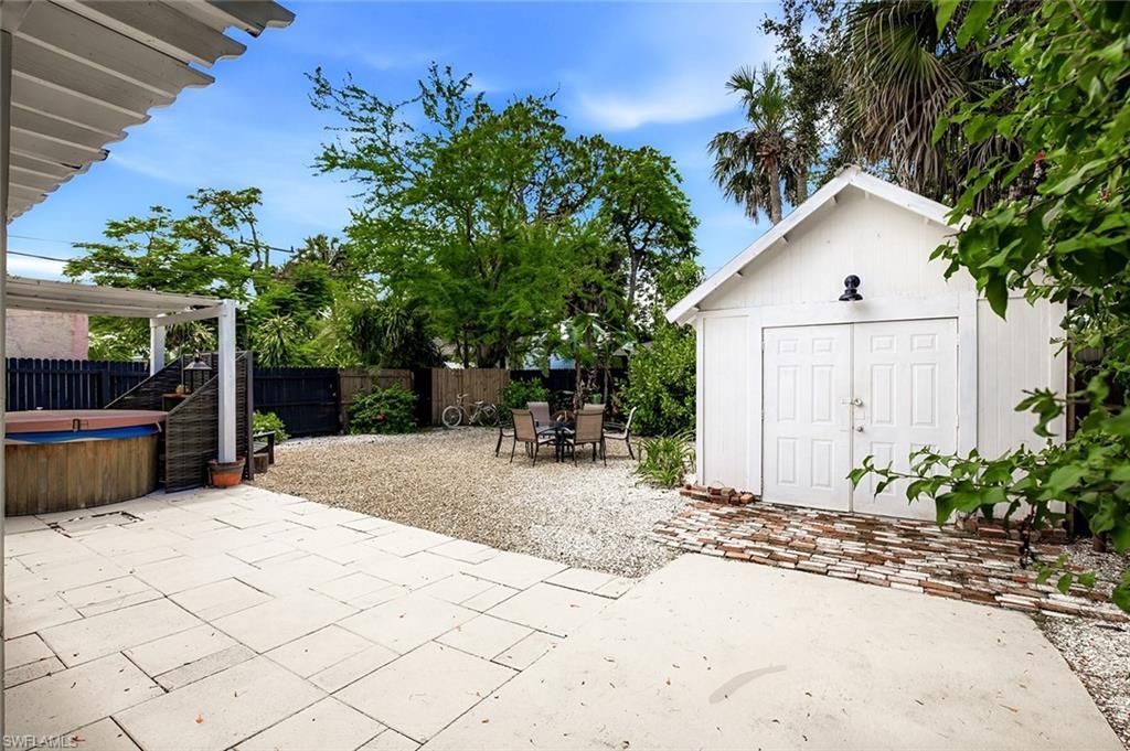 2122 Katherine St , Fort Myers, FL 33901 Photo