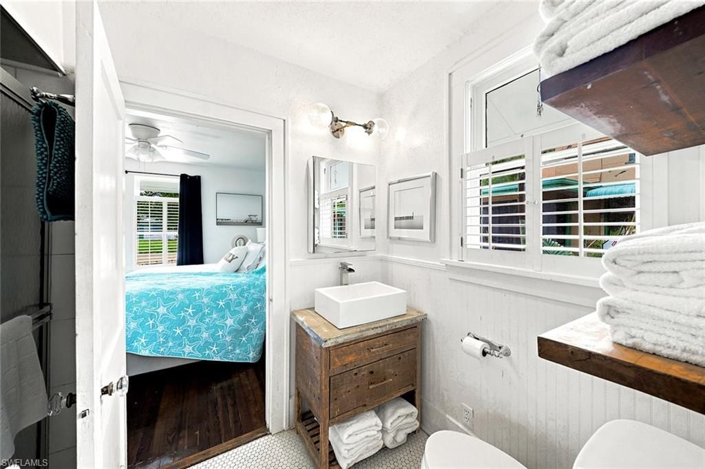 2122 Katherine St , Fort Myers, FL 33901 Photo