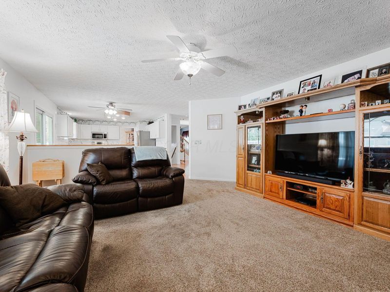 1948 Mayflower Circle, Grove City, OH 43123 Photo 14