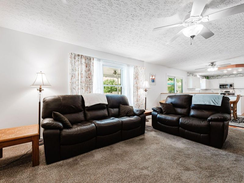 1948 Mayflower Circle, Grove City, OH 43123 Photo 15