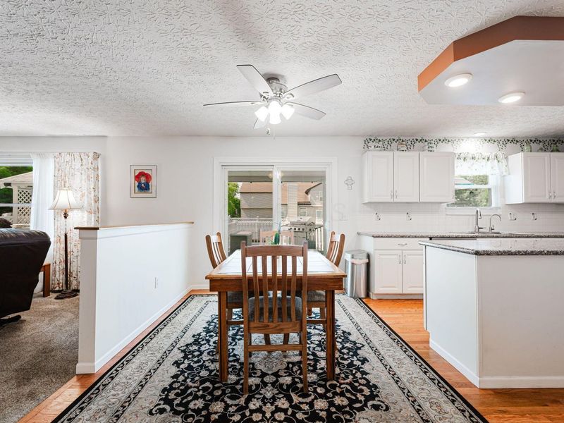 1948 Mayflower Circle, Grove City, OH 43123 Photo 18