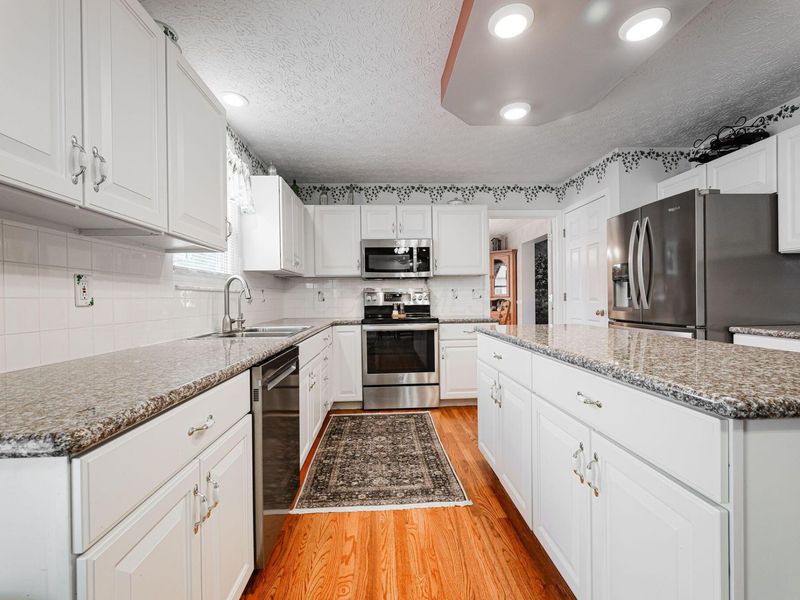 1948 Mayflower Circle, Grove City, OH 43123 Photo 19