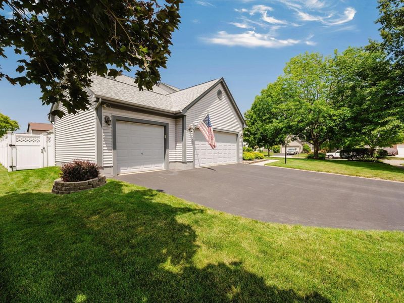 1948 Mayflower Circle, Grove City, OH 43123 Photo 76