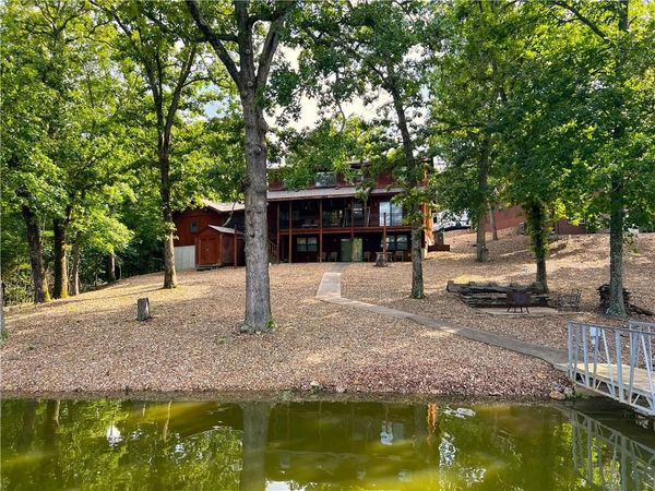 23069 Peppermint Drive, Warsaw, MO 65355
