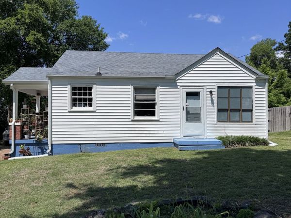 2618 Woodyhill Dr, Nashville, TN 37207