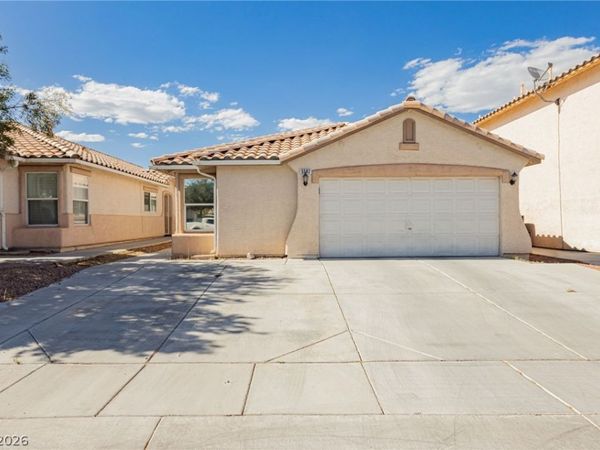 5582 Henshaw Avenue , Las Vegas, NV 89118